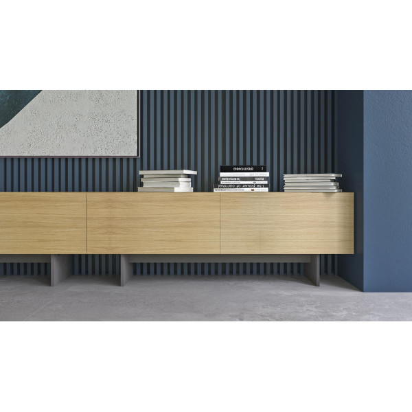 Move and Lead Desk